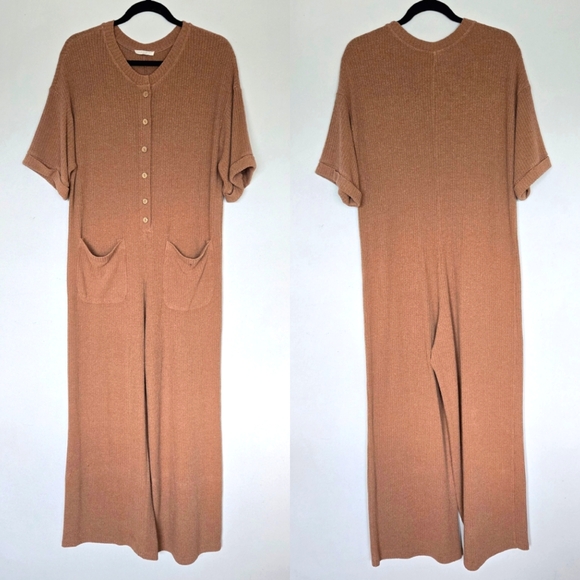 ILLA ILLA Ribbed Knit Lounge Jumpsuit Size L Cozycore Neutral Coastal Minimalist - Picture 1 of 12
